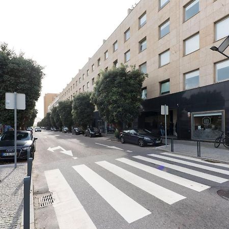 ماتوسينهوس Lovelystay - Oporto Beach Apartment With 2 Free Parking Spots المظهر الخارجي الصورة