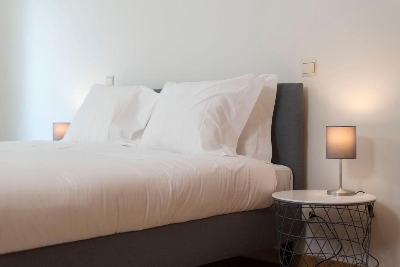 ماتوسينهوس Lovelystay - Oporto Beach Apartment With 2 Free Parking Spots المظهر الخارجي الصورة