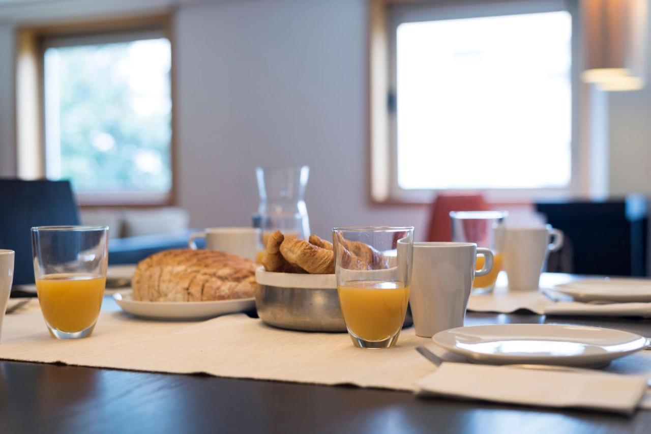 ماتوسينهوس Lovelystay - Oporto Beach Apartment With 2 Free Parking Spots المظهر الخارجي الصورة